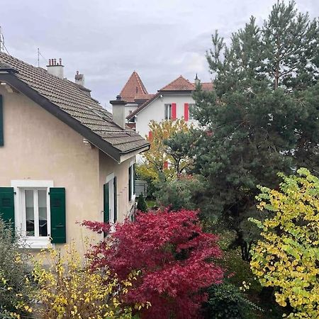Апартаменты Proche Lausanne: Studio Bien Equipe Prilly Экстерьер фото
