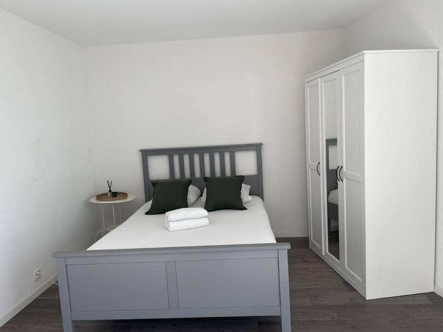 Апартаменты Proche Lausanne: Studio Bien Equipe Prilly Экстерьер фото